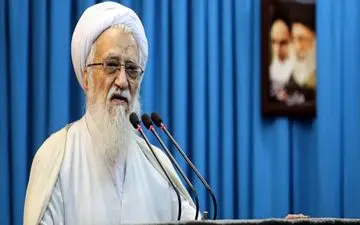 ظلمی در تاریخ معاصر ایران سراغ نداریم که پای آمریکا در آن نباشد/انتقاد از نبود نظارت بر قیمت اجناس