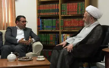 آیت الله سبحانی در دیدار وزیر صنعت: وضعیت خصوصی سازی‌ باید اصلاح شود