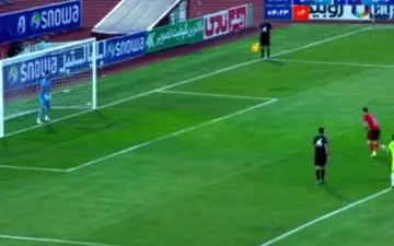 گل اول تراکتور به ذوب‌آهن | فیلم