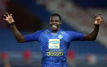 دیاباته اولین گلزن دربی در جریان بازی!