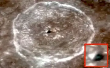 کشف اهرام شبیه به اهرام مصر روی ماه!