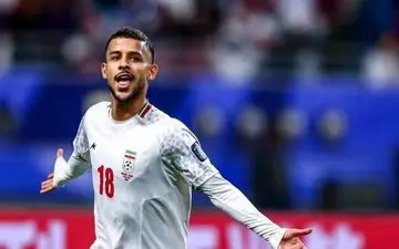 سیلی قایدی به صورت بازیکن امارات در حین دریبل + ویدئو