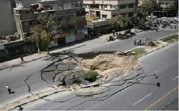 فرونشست زمین در "توس 65"و سانحه‌دیدگی یک اتوبوس