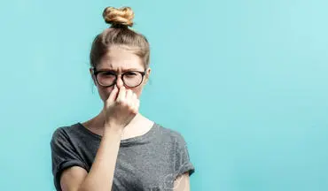 بوی بد دهان خانم‌ها در دوران قاعدگی | علت و راه‌های درمان