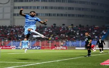 خودروسازان به فکر سبقت از یکدیگر