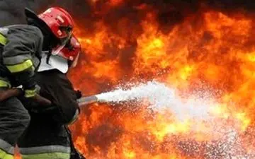 حریق مهیب در واحد 70 پالایشگاه آبادان کنترل شد