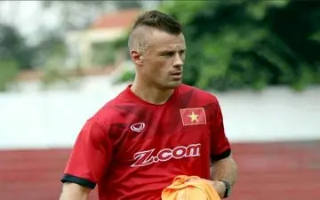 معارفه دستیار آلمانی شفر در تمرین امروز استقلالی‌ها