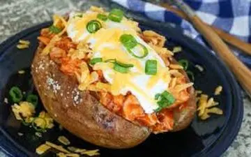 بدون فر هم میتونی  سیب زمینی شکم پر خوشمزه درست کنی!