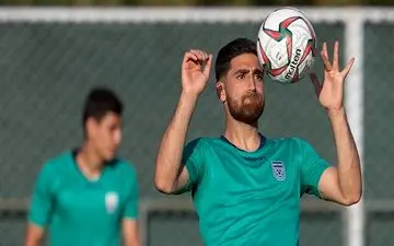 حاشیه بازی ایران و هنگ کنگ| دو صحنه پنالتی مشکوک برای ایران و تذکر داور به جهانبخش/ غیبت پورعلی گنجی در فهرست تیم ملی
