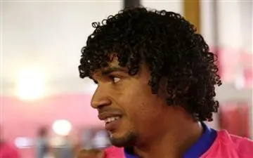  مگنو: با مسعود شجاعی درگیر نشدم صحبت کردم