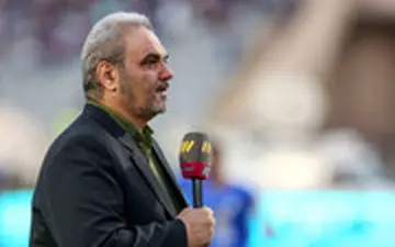 کنایه جواد خیابانی به مزدک میرزایی روی آنتن زنده شبکه ۳!