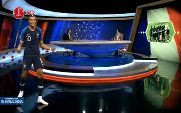 کنایه فردوسی پور به پخش بدون سانسور مراسم اهدای جام 