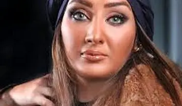 پوشش مدلینگ سولماز حصاری در جشن حافظ (عکس)