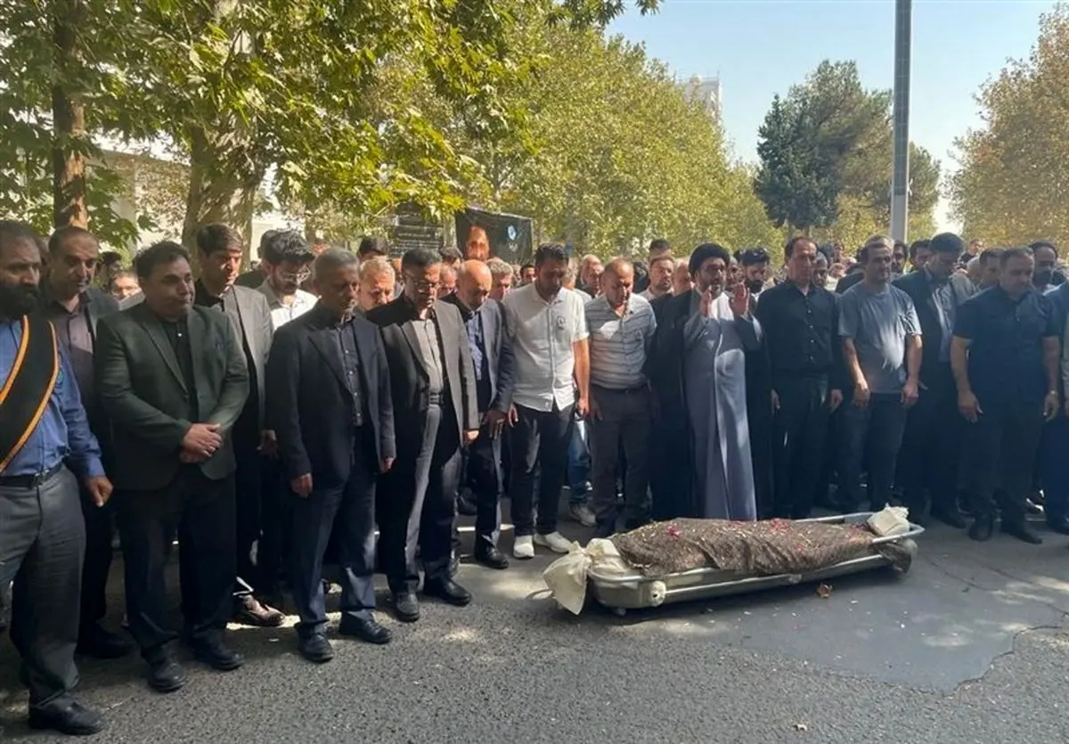 وداع دانشجویان دانشگاه تهران با همدانشگاهی خود