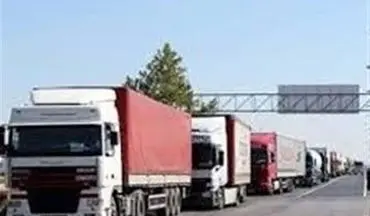 کامیون داران مشغول کارند؛تاکید دولت بر حل مشکل بیمه رانندگان