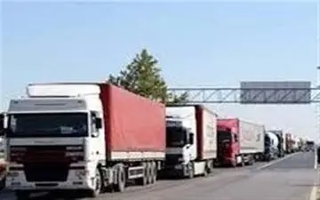 کامیون داران مشغول کارند؛تاکید دولت بر حل مشکل بیمه رانندگان