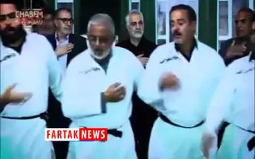 
لحظاتی دیده نشده از حضور سردار سلیمانی در مراسم عزاداری حسینی در کربلا + فیلم 