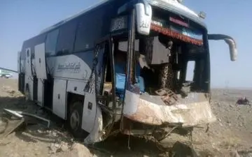  تصادف دو اتوبوس در کرمانشاه 7 کشته برجا گذاشت