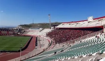 حاشیه دیدار تراکتور - پرسپولیس| حضور حدود ۳۵ هزار هوادار تراکتور در ورزشگاه/ شعار علیه پرسپولیس و حامد لک!