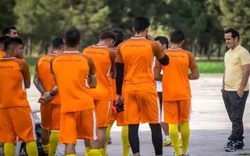  جادوگر، کاپیتان سابق پرسپولیس را می خواهد