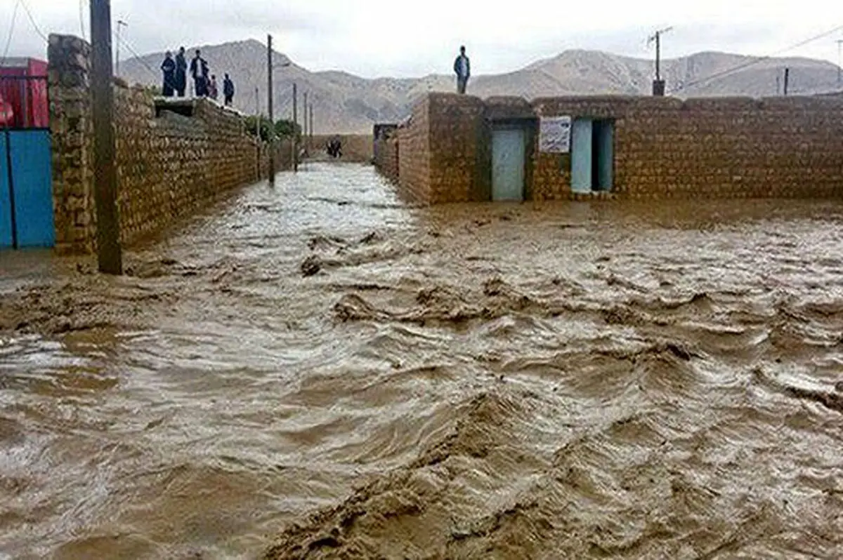 پیش بینی آب و هوا و هشدار سیلاب ناگهانی در ۱۳ استان کشور