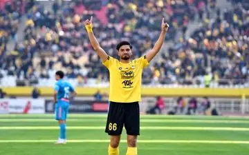 توضیح بازیکن سپاهان درباره صحنه جنجالی