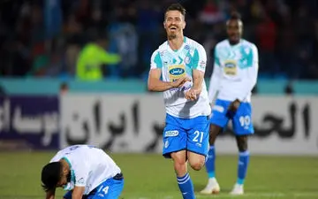 خبر‌خوش برای استقلال؛ ستاره آبی‌‌ها با ظاهری جدید مقابل تراکتور +عکس