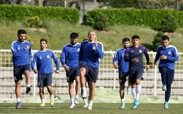 چه کسانی در لیست تمدیدی های فرهاد قرار می گیرند؟