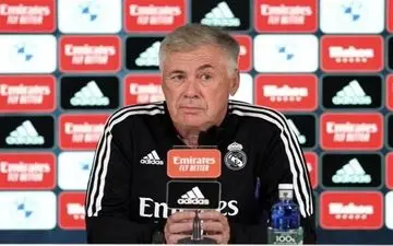 آنچلوتی: اِزار اگر از وضعیتش ناراضی است، برود/ این فصل در خط دفاع مشکلاتی داشتیم 