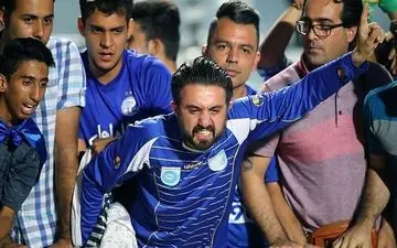 رفتار عیر منطقی استقلالی ها در روزی که ستاره هایشان غوغا کردند/ معنی این کار چه می تواند باشد؟
