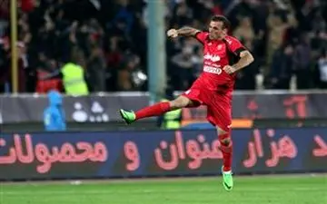 کاپیتان فردا تمدید می‌کند؛ کامیابی‌نیا آخر فصل