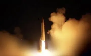  سپاه از شلیک یک سلاح جدید خبر داد/ موشکی با سر جنگی ۲ تنی 