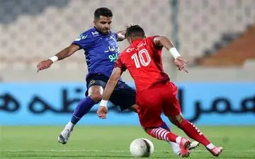 ورمزیار: استقلال در بخش دفاعی مشکل دارد و بین ۲ تاکتیک بلاتکلیف است 