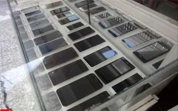  ۹۰ درصد گوشی‌های بازار قاچاق است/ سود ۳۵۰ میلیون دلاری قاچاقچیان