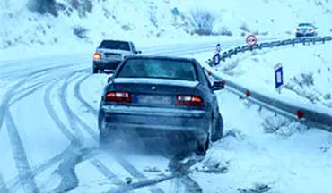 غافلگیر شدن رانندگان از بارش شدید برف در شهرستان طالقان + فیلم