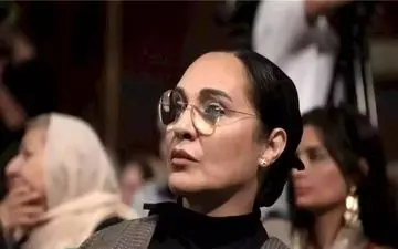 کشف حجاب رویا نونهالی در یک سخنرانی رسمی! + تصاویر