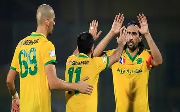 کرار خواهان ترک نفت آبادان شد