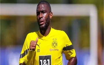 مهاجم مطرح فرانسوی ۴میلیون دلار از پرسپولیس می‌خواهد!
