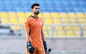دروازه‌بان پرسپولیس قرارداد جدید امضا کرد