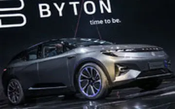 شاسی‌بلند برقی چین با نمایشگر ۴۰ اینچی