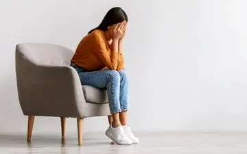 تاثیر استرس بر پریود چیست؟ راه‌های کنترل و مدیریت آن