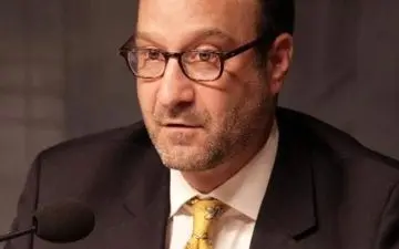  مقابله با تلاشهای چین و روسیه در خاورمیانه را تشدید می‌کنیم