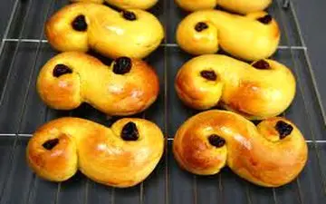 دستور پخت نان زعفرانی |واقعا خوشمزه س حتما درستش کن