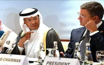 چرا روسیه اهمیتی به سقوط قیمت نفت نمی‌دهد؟