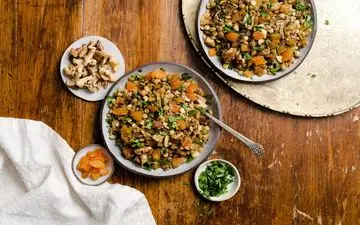 سالاد ایچ ارمنی: طرز تهیه یک سالاد بلغور و سبزیجات خوشمزه و متفاوت!