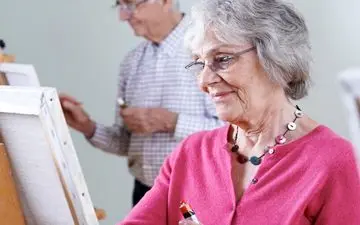 تاثیر سرگرمی بر کاهش افسردگی در سالمندان
