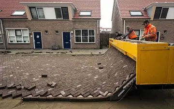 روشی خلاقانه برای سنگ‌فرش کردن خیابان +فیلم 