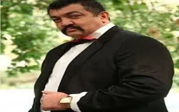  بازیگرسینما و تلویزیون معتقد است  /خواننده زیرزمینی سرطان دارد