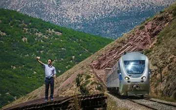 بالا بردن عیار آموزش دیدگان گردشگری