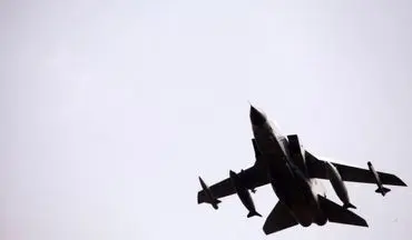 حملات جنگنده‌های روسی و سوری به مواضع داعش در «دیرالزور»